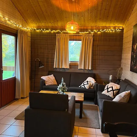 Chalet Sfeervolle En Ruime Il Mauroux (Lot)