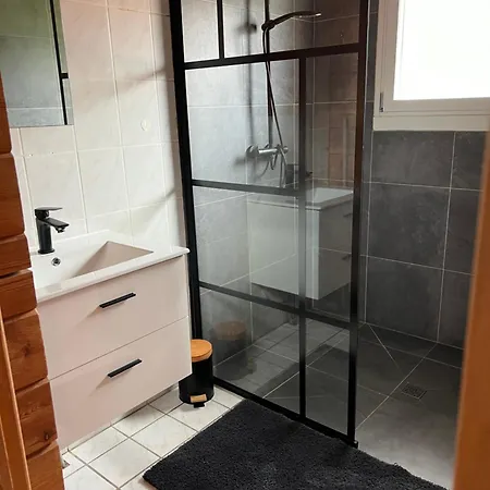 شاليه Sfeervolle En Ruime Il